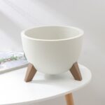 Флориан, кашпо на ножках, 4,2 л, d=25 см, h=18,5 см, белый ротанг