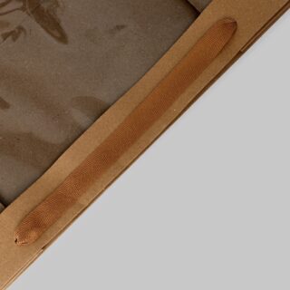 ГИФТ, пакет подарочный горизонтальный, крафт, с окном, 50х30х25 см, бежевый